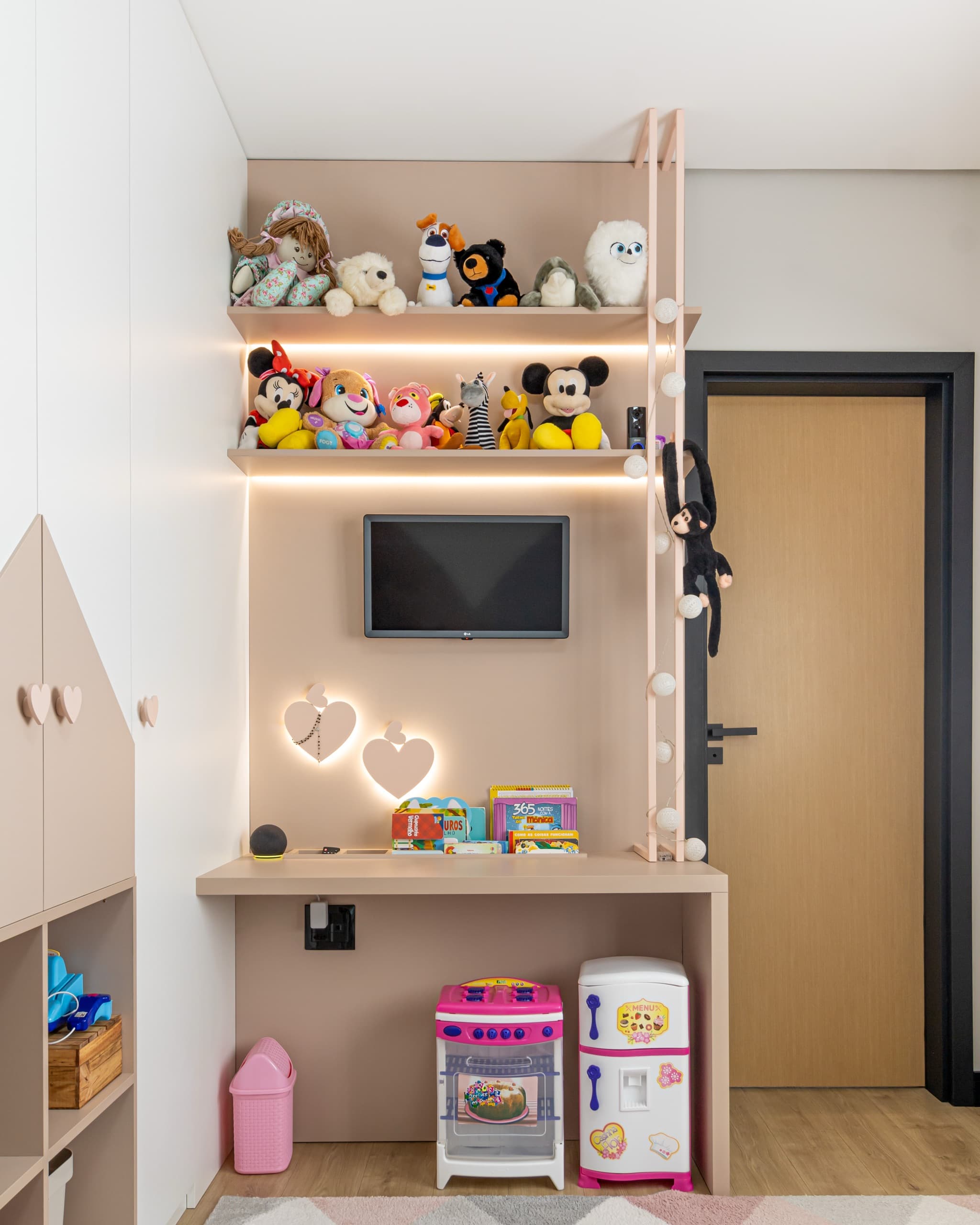 Suíte infantil com marcenaria sob medida — vista 4